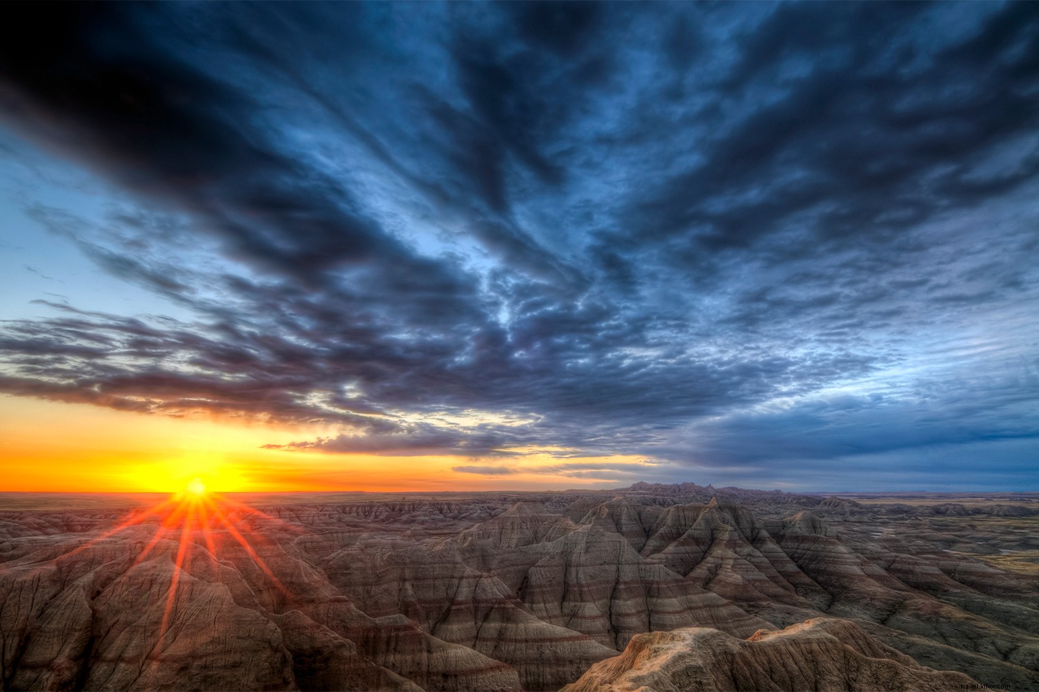 La strada da percorrere:ciò che ti aspetta è fantastico in South Dakota 